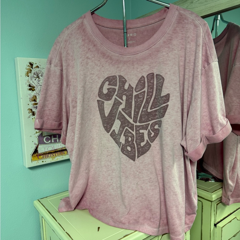 Torrid Girl Vibes Graphic Tee Size 2 Women’s Plus Relaxed Fit Pink